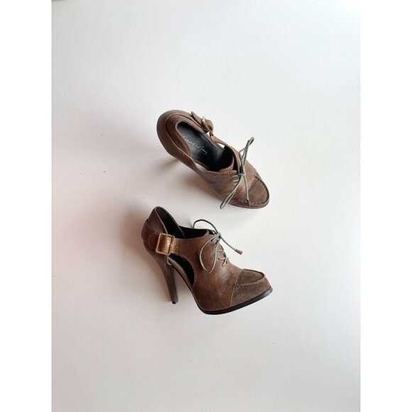 ELIZABETH & JAMES Casi Brown Leather Cut-Out High Heel Booties Boots, Size 6 - Picture 1 of 16